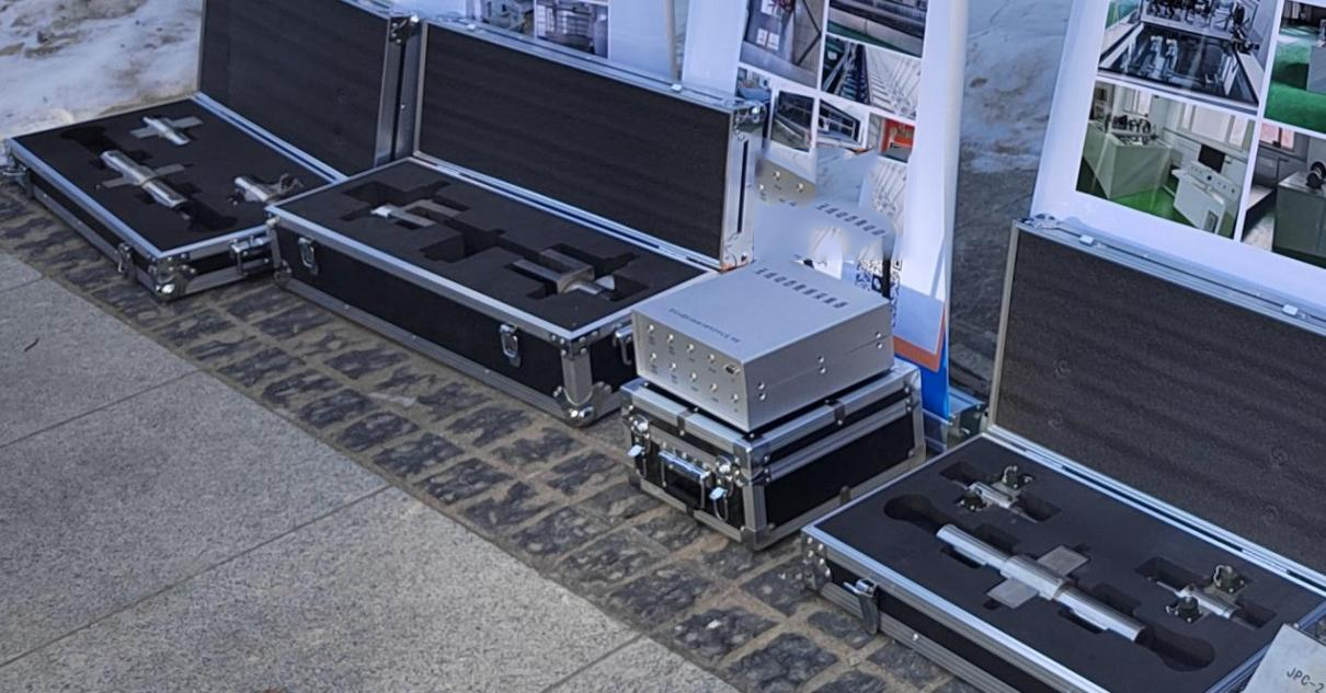 农机三点悬挂与牵引力无线测试系统